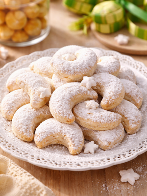 kue kering, resep, 6 Resep Kue Kering Khas Lebaran yang Paling Dicari dan Mudah Dibuat, 1. Nastar , 2. Cokelat Cornflakes , 3. Lidah Kucing, 4. Sagu Keju , 5. Kue Kacang Tanah, 6. Putri Salju 