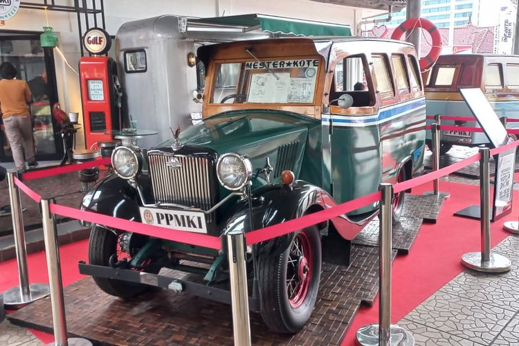 mobil klasik, Mobil Kuno, IIMS, Deretan Mobil Klasik di IIMS 2026, Opelet Hingga Mustang