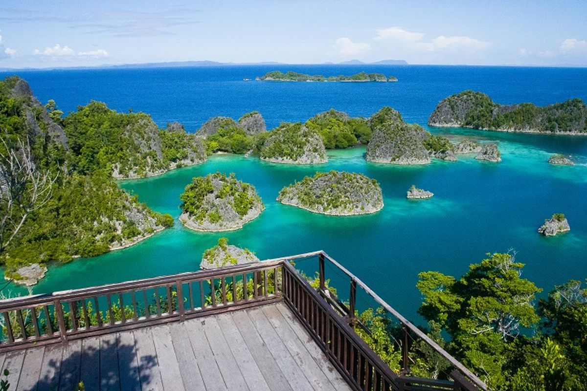 Raja Ampat, raja ampat, raja ampat papua, tambang nikel di raja ampat, tambang nikel raja ampat, izin tambang nikel, Menpar Widiyanti Dukung Evaluasi Izin Tambang Nikel di Raja Ampat