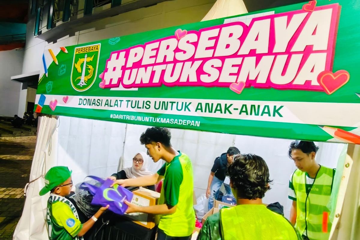 Persebaya, Bonek, alat tulis, Donasi, anak-anak, Ketika Kasih Sayang dari Bonek Jadi Asa untuk Anak-anak Indonesia...