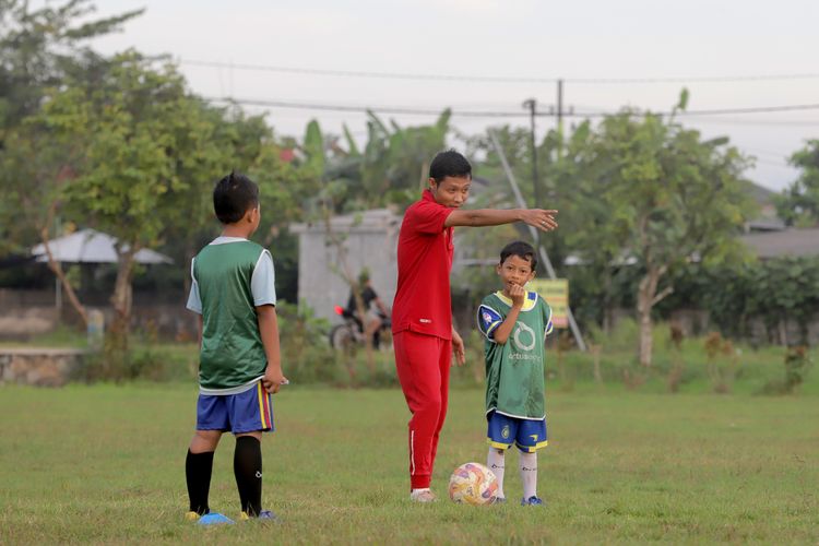 Evan Dimas, Tulungagung, timnas Indonesia, Liga Indonesia, Liga 1, Evan Dimas Darmono, sepak bola Indonesia, kabar evan dimas sekarang, kabar evan dimas, Evan Dimas Pulang ke Akar, Menanam Spirit Sepak Bola di Tulungagung