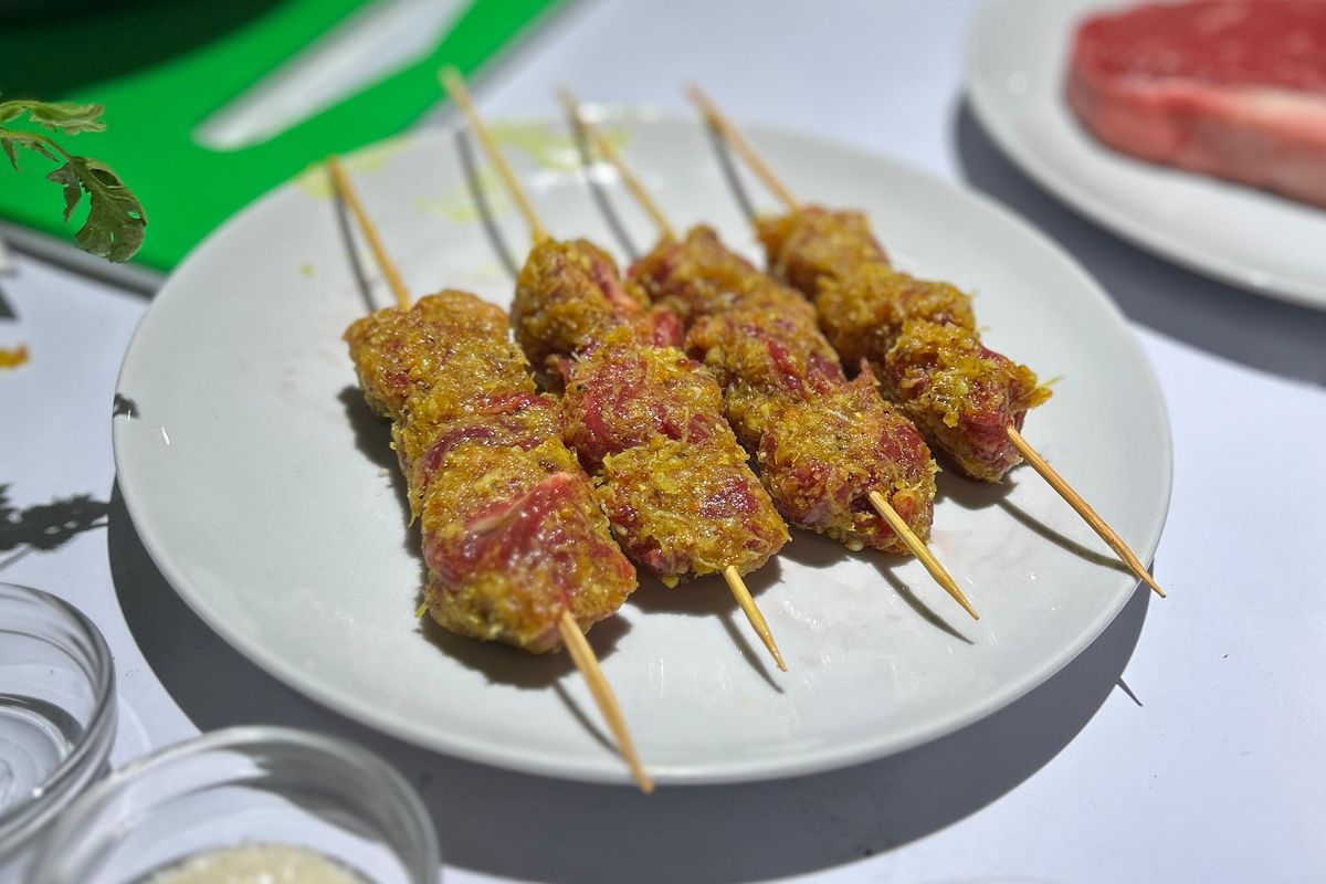 sate klopo, daging sapi premium Australia, Cara Membuat Sate Klopo Premium, Pakai Daging Sapi New South Wales