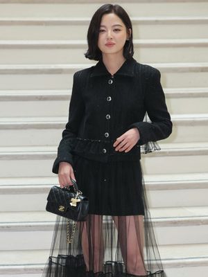 Chanel, Haute Couture, Paris Fashion Week, Lorde, Kirsten Dunst, Wang Yibo, Keira Knightley, haute couture, chanel fall winter, 8 Artis di Chanel Haute Couture Paris Fashion Week, Lorde hingga Wang Yibo, 1. Lorde, 2. Kirsten Dunst, 3. Wang Yibo, 4. Keira Knightley, 5. Penelope Cruz, 6. Marion Cotillard, 7. Xin Zhilei, 8. Laufey