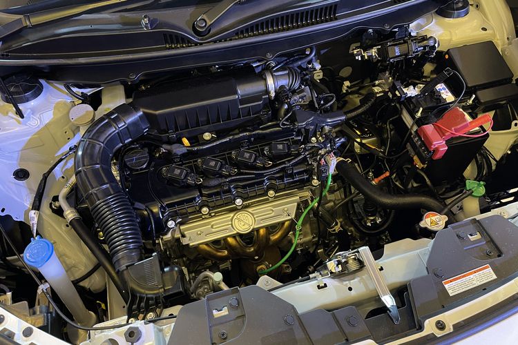 Suzuki Indomobil Sales, LSUV, mesin, Suzuki Fronx, Mesin, SHVS, bahan bakar, Tenaga, tenaga, suzuki fronx, Sama-sama 1.500 cc, Apa Bedanya Mesin K15B dan K15C Suzuki Fronx?