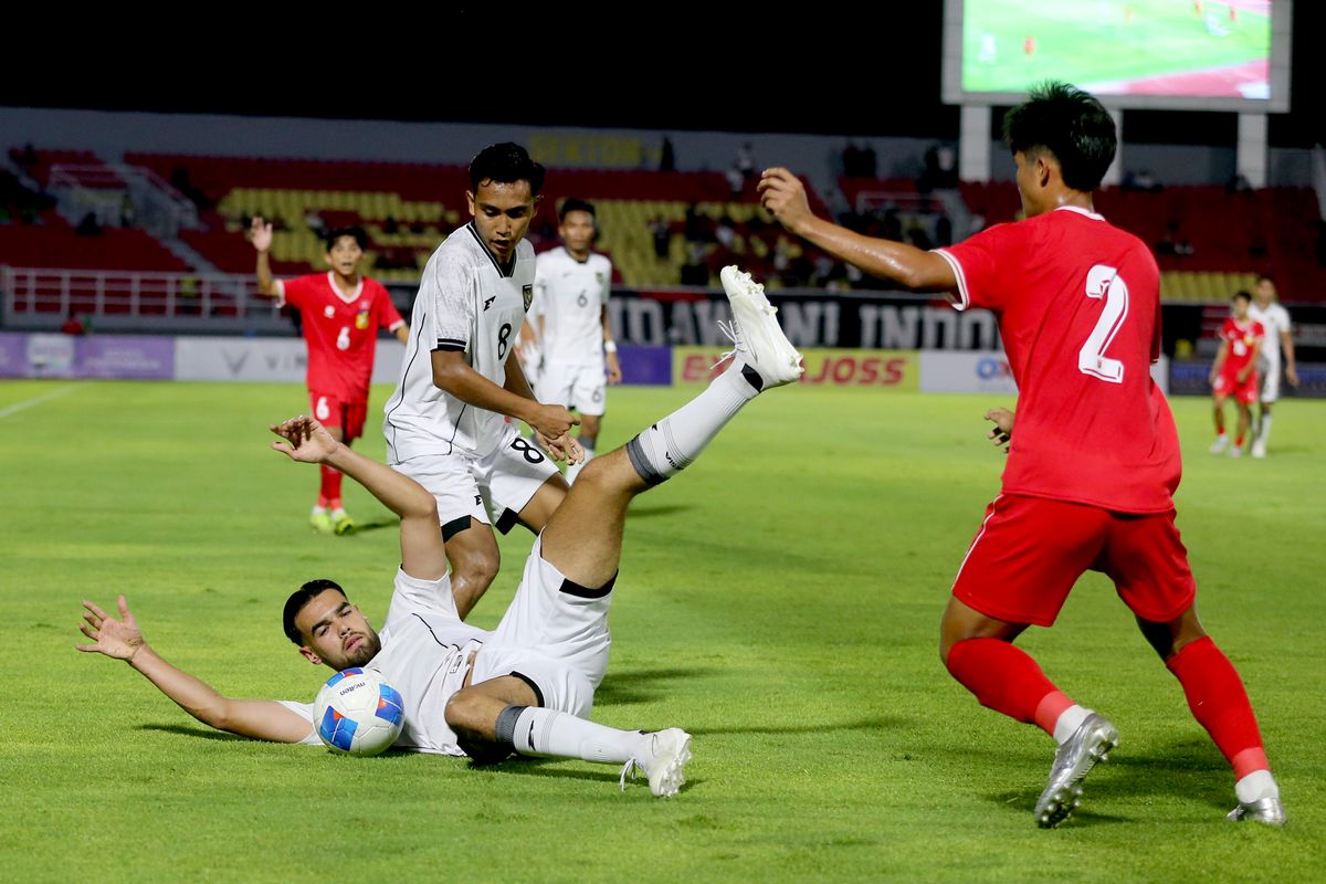 Timnas U23 Indonesia, indonesia vs laos, Kadek Arel, Gerald Vanenburg, kualifikasi piala asia u23 2026, Timnas U23 Indonesia Vs Laos 0-0, Ketika Garuda Tak Siap Secara Tim