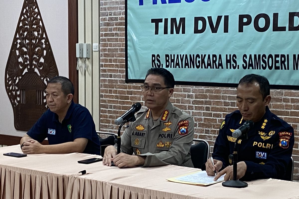 saksi, Polda Jatim, Al Khoziny, Ponpes Al Khoziny, Polda Jatim Mulai Pemeriksaan Saksi dalam Kasus Ponpes Al Khoziny, Penyidik Gabungan Mulai Periksa Saksi-Saksi, Pemanggilan Saksi Berdasarkan Prosedur Hukum, Pemeriksaan Pihak Terkait Terus Berlanjut, Polda Jatim Berjanji Sampaikan Update Proses Penyidikan, Insiden Robohnya Mushala Ponpes Al Khoziny