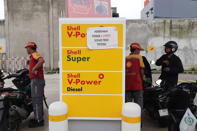 pergerakan harga, BBM non-subsidi, Kisah Harga BBM Jabodetabek 2025: Dari Stabil, Langka, Hingga Naik, Awal Tahun: Harga Masih Terkendali, Kuartal II/2025: Harga Melandai, Juli 2025: Titik Balik Kenaikan, Agustus–September 2025: Harga Turun, Stok Swasta Terbatas, Akhir Tahun: Harga Menutup Lebih Tinggi