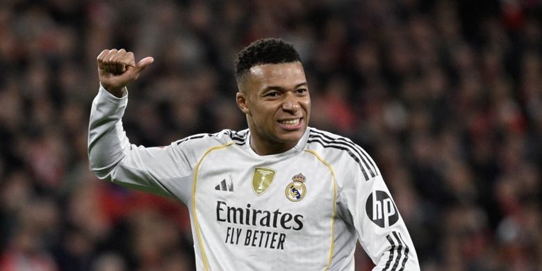 Real Madrid, Kylian Mbappe, Copa del Rey, Hasil Talavera Vs Real Madrid 2-3, Dwigol Mbappe Antarkan El Real ke 16 Besar