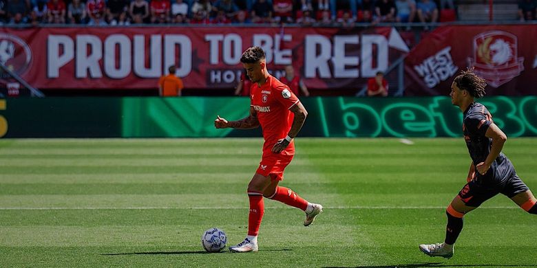 Timnas Indonesia, Liga Belanda, Eredivisie, Mees Hilgers, Twente FC, Pengadilan Olahraga Internasional, Andre Brantjes, Mees Hilgers Berpeluang Gugat FC Twente ke Pengadilan Olahraga