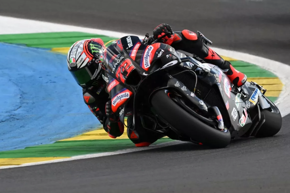 Valentino Rossi, Bezzecchi Bercanda Mau Pasang Tembok di Garasi