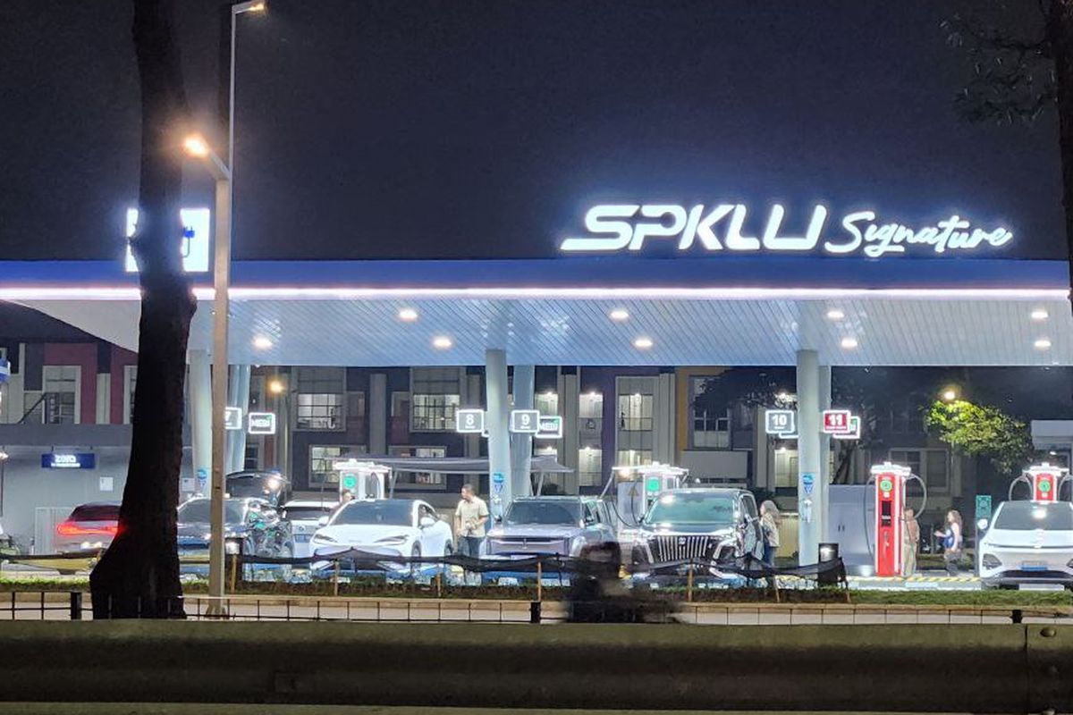 SPKLU, Mengulik Liquid Cooling Charger EV, Teknologi Cas Super Cepat