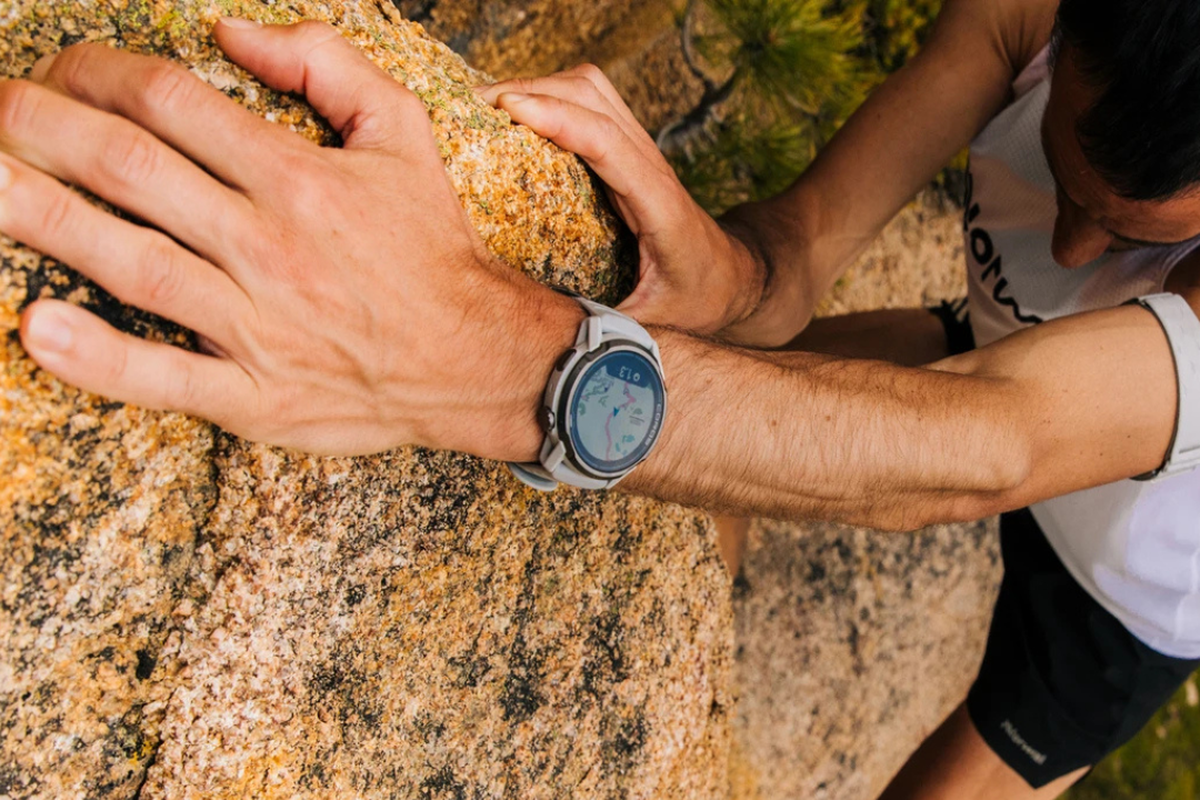 SmartWatch, COROS, Apex 4, spesifikasi coros apex 4, harga coros apex 4, spek coros apex 4, smartwatch coros terbaru, harga coros terbaru, harga jam coros, Smartwatch Coros Apex 4 Resmi, Bawa Fitur Dual-band GPS Baterai Tahan 24 Hari