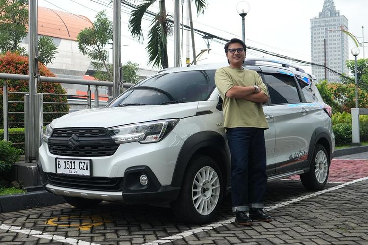 Marc Marquez, Valentino Rossi, Suzuki XL7, Honda, Harga Motor Listrik, BYD M6, Populer Otomotif, artikel terpopuler, harga motor listrik, Pengguna Suzuki XL7, Rivalitas Marquez Rossi