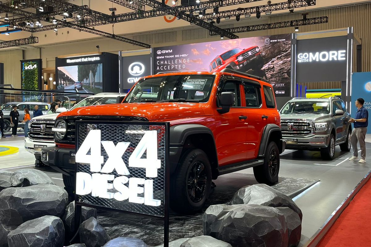 Fitur SUV diesel terbaru, SUV diesel di GIIAS, Perbandingan Fitur SUV diesel, Perbandingan Fitur SUV Diesel Terbaru di GIIAS 2025, 1. Toyota Fortuner, 2. Mitsubishi Pajero Sport, 3. Isuzu MU-X, 4. Tank 300 Diesel (GWM)
