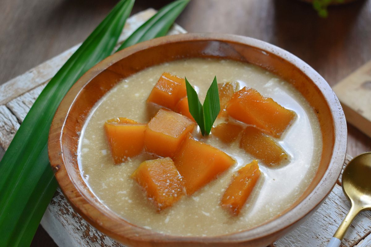 Kolak labu kuning, resep kolak labu kuning, kolak labu kuning, resep kolak labu kuning santan kara, resep kolak labu kuning sederhana, kolak labu kuning gula merah, Resep Kolak Labu Kuning, Kudapan Praktis untuk Keluarga
