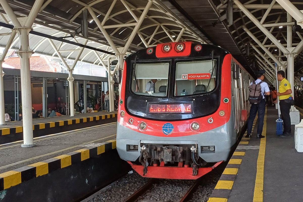 KRL Jogja-Solo, Jadwal KRL Jogja-Solo, jadwal KRL Jogja-Solo, jadwal KRL Jogja-Solo hari ini, Jadwal KRL Jogja-Solo Hari Ini 9 Desember 2025 dari Pagi sampai Malam