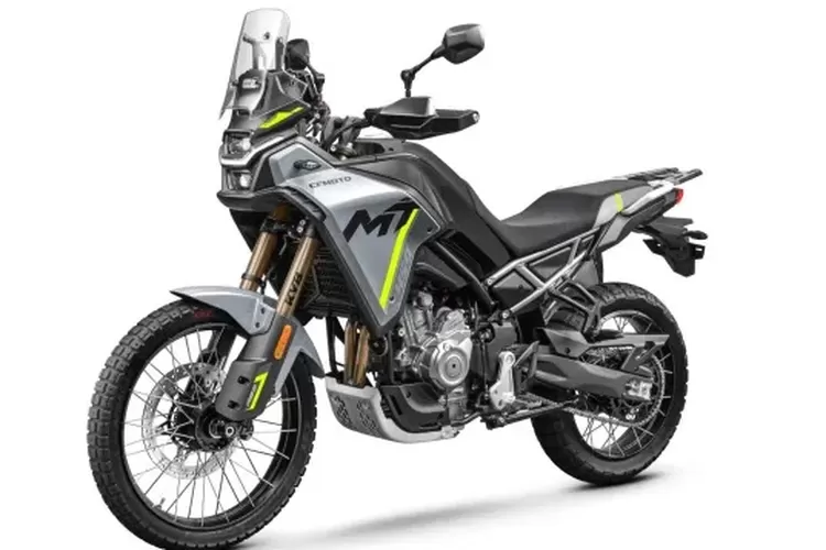 CFMoto 450MT, Kawasaki KLE 500, 450MT, motor adventure, Kawasaki KLE 500 Vs CFMoto 450MT, Komparasi Motor Petualang 450 cc