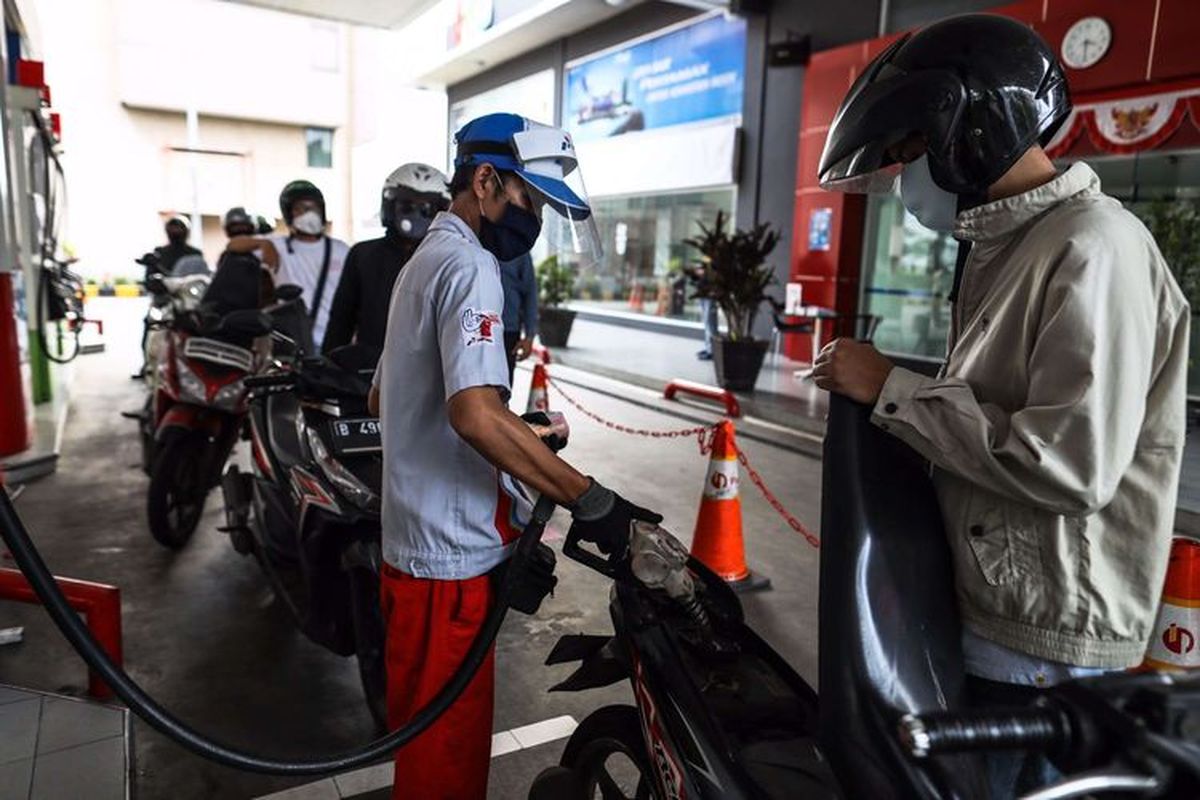 Honda Vario 125, Vario 125, konsumsi bbm vario 125, biaya isi bbm vario 125, Harga Pertamax Naik, Segini Biaya Isi BBM Full Tank Honda Vario 125
