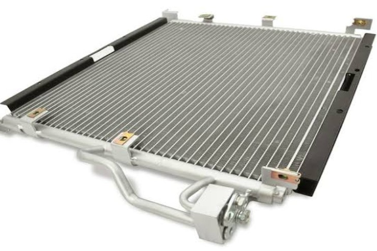 sistem AC mobil, sistem AC Mobil, Komponen AC Mobil, beda evaporator dan kondensor, Ini Perbedaan Kondensor dan Evaporator pada Sistem AC Mobil