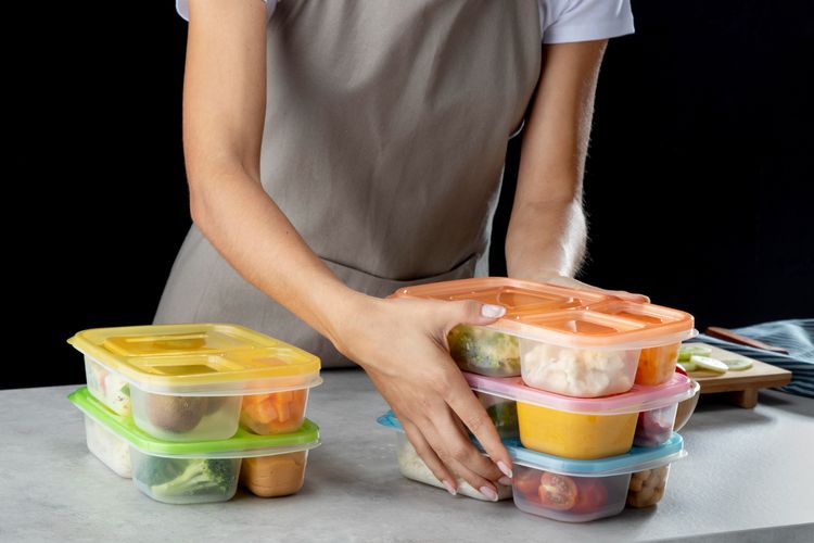 makanan berkuah untuk sahur, cara simpan sop, cara simpan makanan berkuah, cara menyimpan makanan berkuah agar tidak basi, cara menyimpan sop di kulkas, cara menyimpan makanan berkuah untuk sahur, 3 Tips Menyimpan Makanan Berkuah untuk Sahur