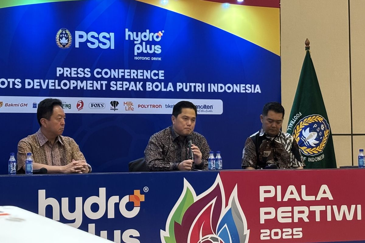 Erick Thohir, FIFA, Liga 1, Tragedi Kanjuruhan, Ketua Umum PSSI Erick Thohir, FIFA Nilai Kehadiran Suporter Tandang di Liga 1 Masih Rawan