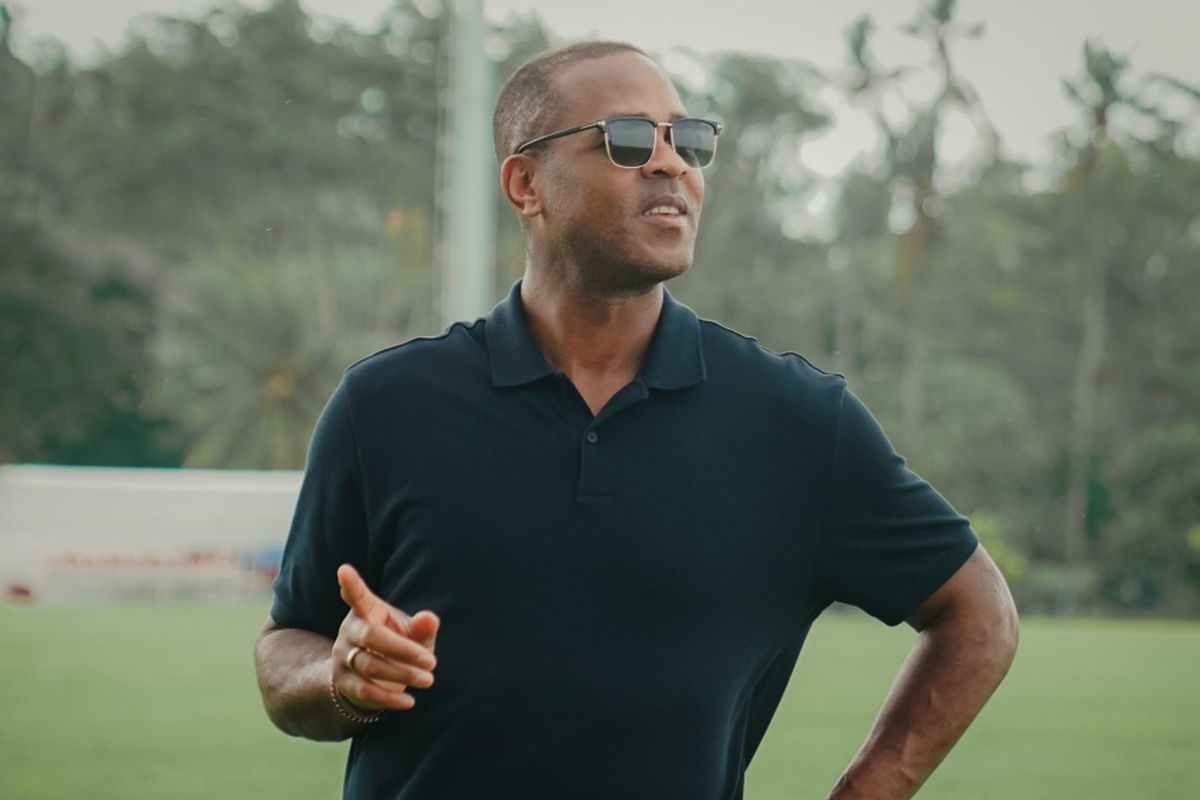 Timnas Indonesia, Kualifikasi Piala Dunia 2026 Zona Asia, timnas Indonesia, Patrick Kluivert, Liga 1 2024-2025, Timnas Indonesia vs China, Kluivert Terkesima, TC Timnas Indonesia Siap Digelar di Markas Bali United