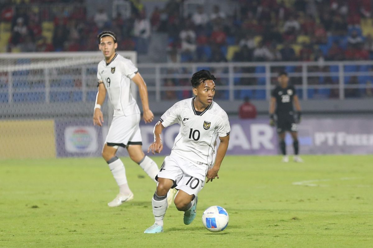 Timnas Indonesia, Indra Sjafri, Timnas U23 Indonesia, link live streaming timnas Indonesia, Timnas U23 Indonesia vs India, Link Live Streaming Timnas U23 Indonesia Vs India Malam Ini, Link Live Streaming Timnas U23 Indonesia vs India, Prediksi Susunan Pemain Timnas U23 Indonesia, Indra Sjafri Beberkan Tujuan Timnas U23 Jalani Laga Uji Coba, Kekuatan Timnas India Jadi Ujian Serius Squad Garuda, Target Emas Timnas U23 Indonesia di SEA Games 2025