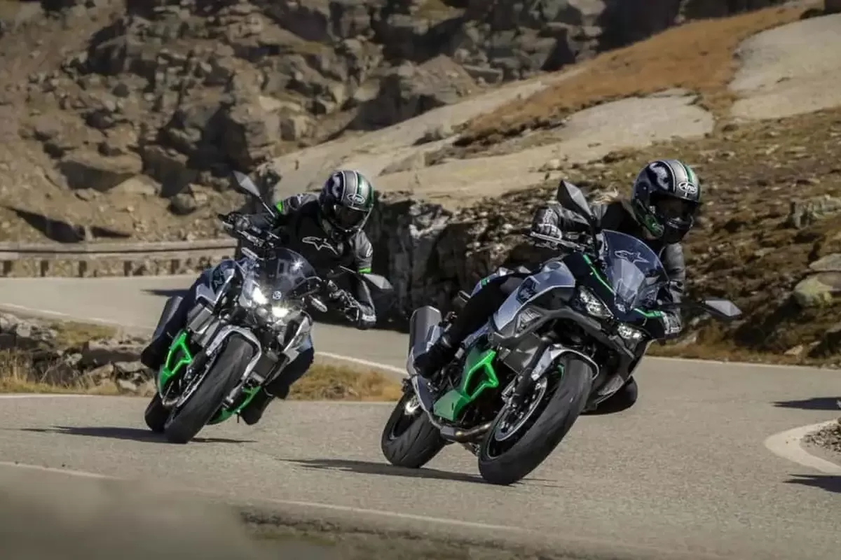 Ninja 7 Hybrid, Z7 Hybrid, Pembaruan Kawasaki Ninja 7 Hybrid dan Z7 Hybrid: Dapat Upgrade ECU