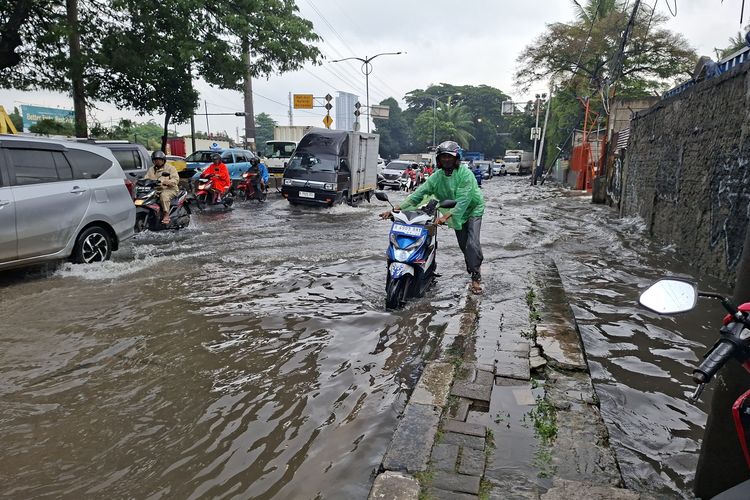 kanal resmi, banjir Jakarta, Pantau Banjir Jakarta, 5 Situs Resmi untuk Memantau Banjir Jakarta secara Real Time