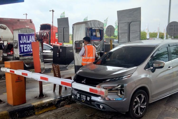 kartu tol, e-toll, top up saldo, Cara Mudah Isi Saldo E-Toll dari Ponsel