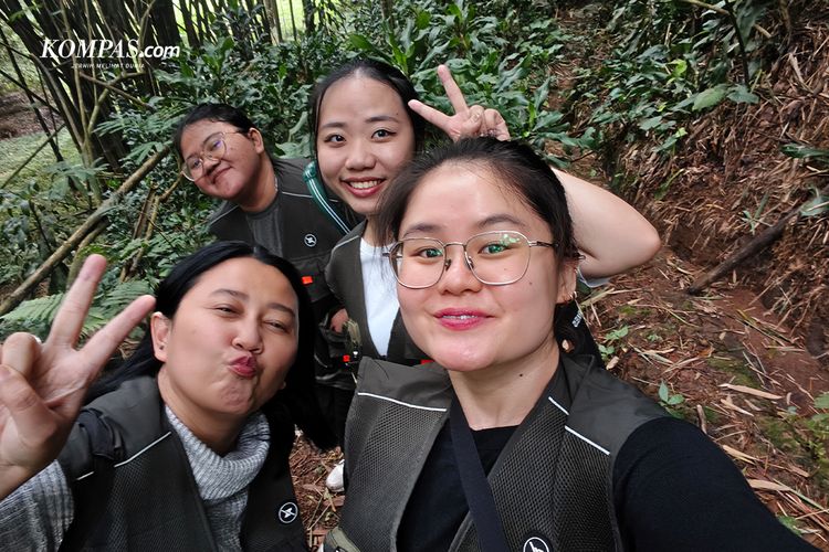 Camon 50 Pro 5G, Smartphone, Tecno Camon 50 Pro 5G, hasil foto, Memotret Alam Bogor dengan Tecno Camon 50 Pro 5G, Zoom Jadi Andalan