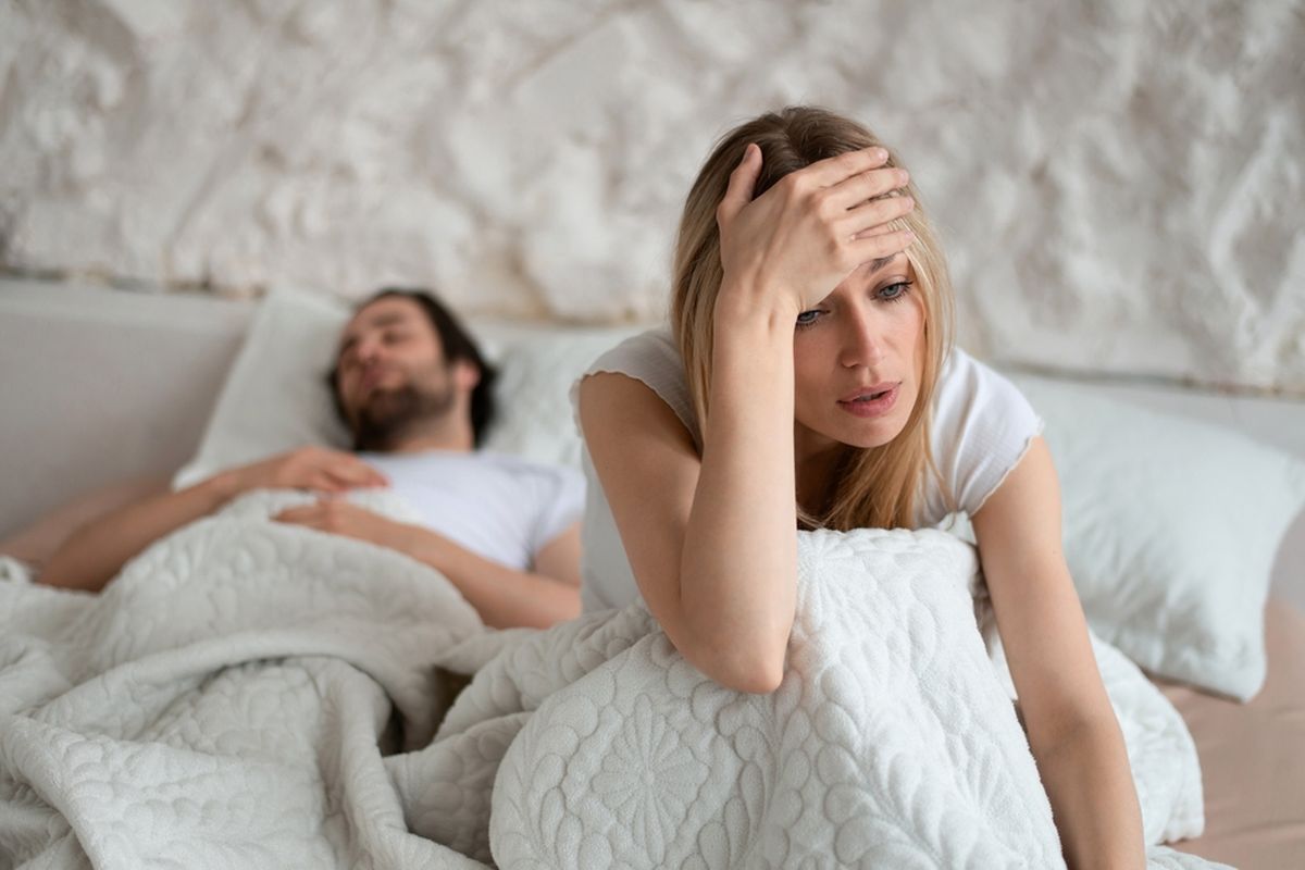 pasangan suami istri, dokter andrologi, pasangan jarang berhubungan intim, risiko jarang berhubungan intim, kenapa pria tidak menikmati hubungan intim, Jarang Berhubungan Intim Bisa Picu Gangguan Hormon