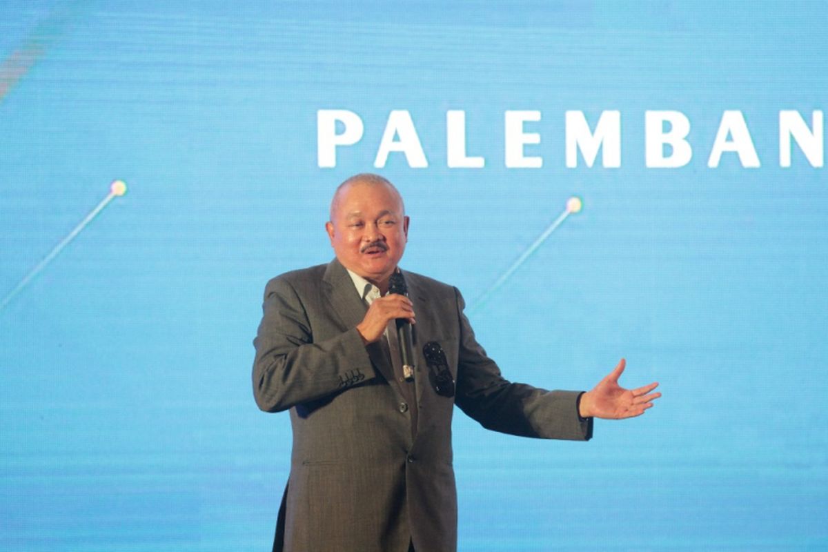 Alex Noerdin, Sumatera Selatan, Profil Alex Noerdin, mantan gubernur sumsel alex noerdin, profil alex noerdin, kasus korupsi Pasar Cinde, Profil Alex Noerdin: Dari ASN hingga Gubernur Sumsel, Kini Terjerat Tiga Kasus Korupsi, Profil Alex Noerdin, Prestasi Alex Noerdin sebagai Gubernur Sumsel, Tiga Kasus Korupsi yang Menjerat Alex Noerdin, Vonis Singkat Atas Dua Kasus Sebelumnya