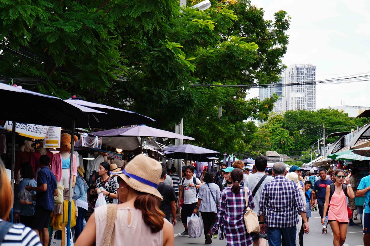 Penembakan massal, Bangkok, Thailand, penembakan massal, Pasar Chatuchak, penembakan di Bangkok, thailand, bangkok, pasar chatuchak, Lokasi Penembakan di Bangkok Dekat Pasar Chatuchak, Destinasi Favorit Wisatawan