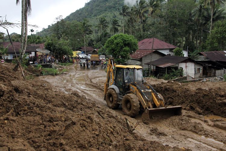 banjir, longsor, Suzuki, banjir bandang, banjir sumatera, Suzuki Sisir Konsumen yang Terdampak Banjir Sumatera