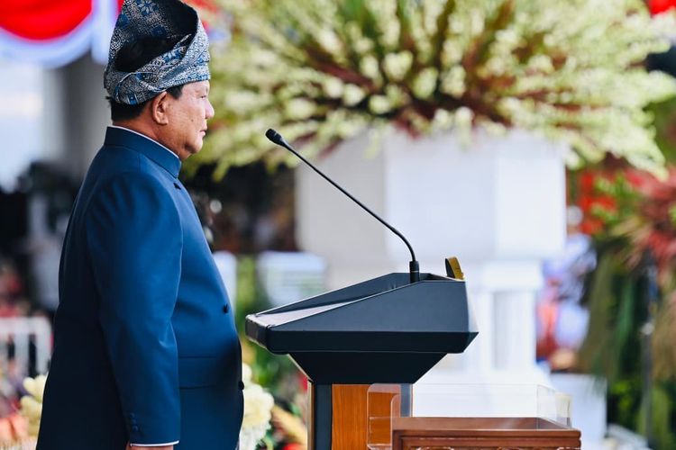 Hambalang, Prabowo, lahan tak berizin, lahan tak berizin dikelola negara, Instruksi Prabowo, Lahan Tak Berizin Dikelola Negara untuk Swasembada Pangan, Rapat Perdana Bahas Lahan Pertanian dan Perkebunan, Strategi Ketahanan Pangan Nasional, Surplus Produksi Beras, Intensifikasi Pertanian dan Dukungan Petani