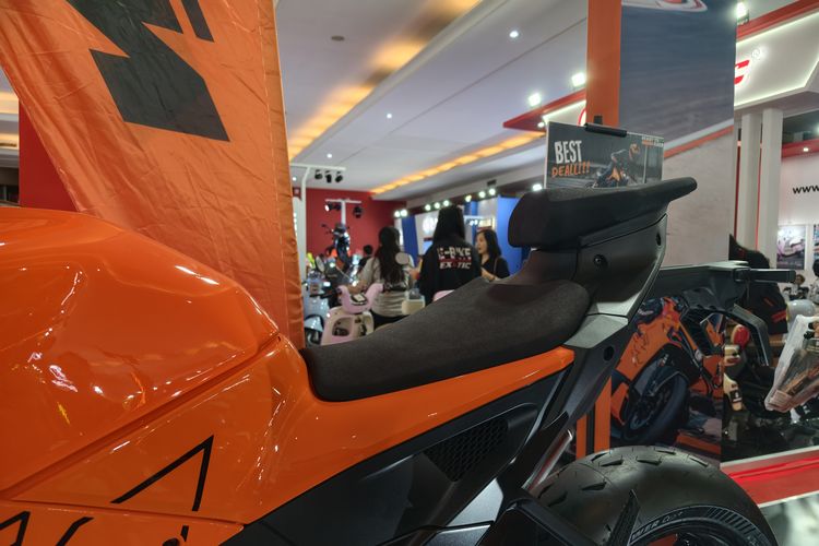 motor supersport, PT Premier Auto Asia, KTM RC 990 R Meluncur di IIMS 2026: Supersport Jumlah Terbatas