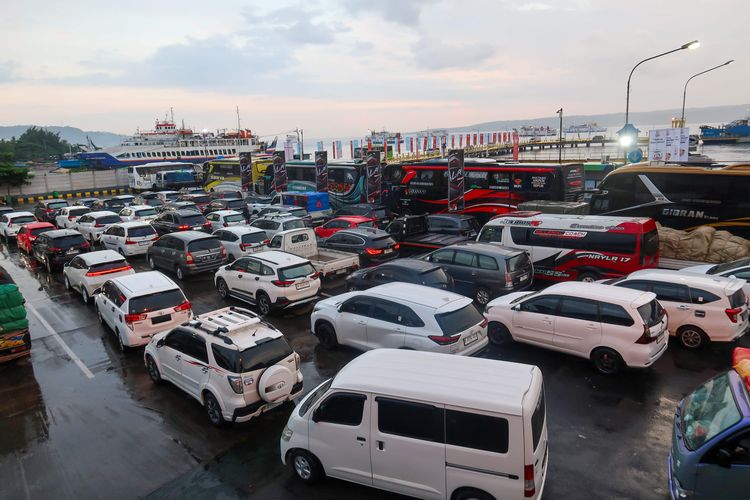 Menhub, Gilimanuk, Pelabuhan Gilimanuk, Menhub Dudy Sebut Truk Sumbu Tiga Jadi 