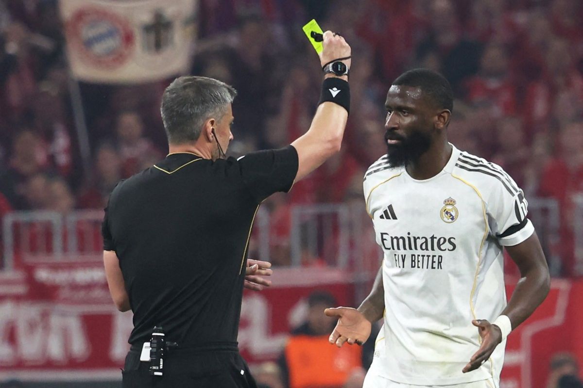 Bayern Muenchen, UEFA Champions League, Bayern, Real Madrid, Antonio Rudiger, Aleksandar Pavlovic, Harry Kane, Kylian Mbappe, Luis Diaz, Michael Olise, Skor Bayern Vs Real Madrid 4-3, Josep Stanisic Marah ke Antonio Rudiger