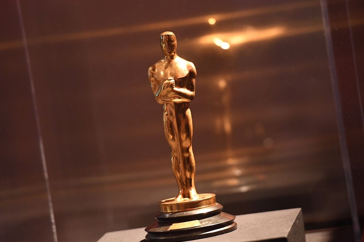 Academy Awards, Pemenang Oscar, panggung Oscar, Mulai 2026, Anggota Academy Wajib Menonton Semua Film Nominasi sebelum Voting Oscar, Aturan baru untuk membuat penilaian lebih adil, Voting Oscar dilakukan oleh ribuan anggota Academy, Proses voting dilakukan secara rahasia, Upaya meningkatkan kredibilitas penghargaan
