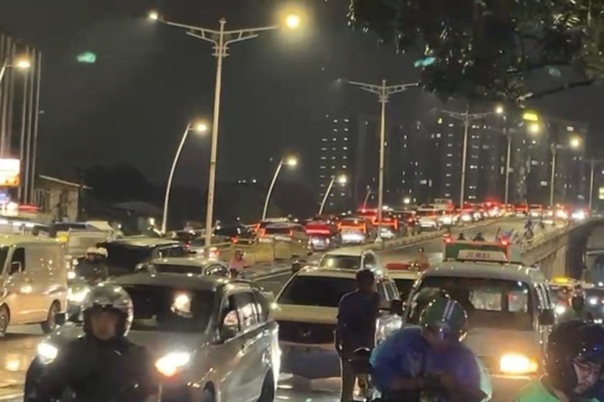 solusi transportasi, Kemacetan Bukan Cuma Buang Waktu, Jadi Tekanan Fisik dan Psikis