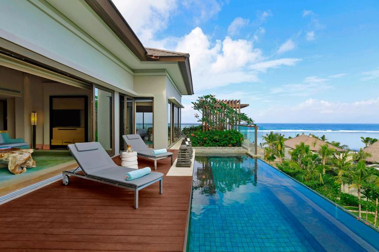 resor mewah di Bali, Resor mewah di Bali, tarif menginap termahal di resor mewah bali, daftar resor terbaik di asia, daftar resor terbaik di indonesia, daftar resor terbaik di bali 2025, 5 Resor Mewah di Bali Masuk Daftar Resor Terbaik se-Asia, Mana Saja?, 1. Mandapa, a Ritz-Carlton Reserve, 2. The Mulia, 3. The Ritz-Carlton, 4. Four Seasons Resort Bali at Jimbaran Bay, 5. The St. Regis Bali Resort