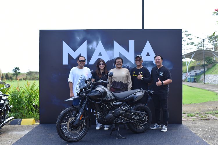 Royal Enfield, Himalayan Mana Black Edition, Royal Enfield Rilis Himalayan Mana Black Edition, Harga Rp 168 Jutaan