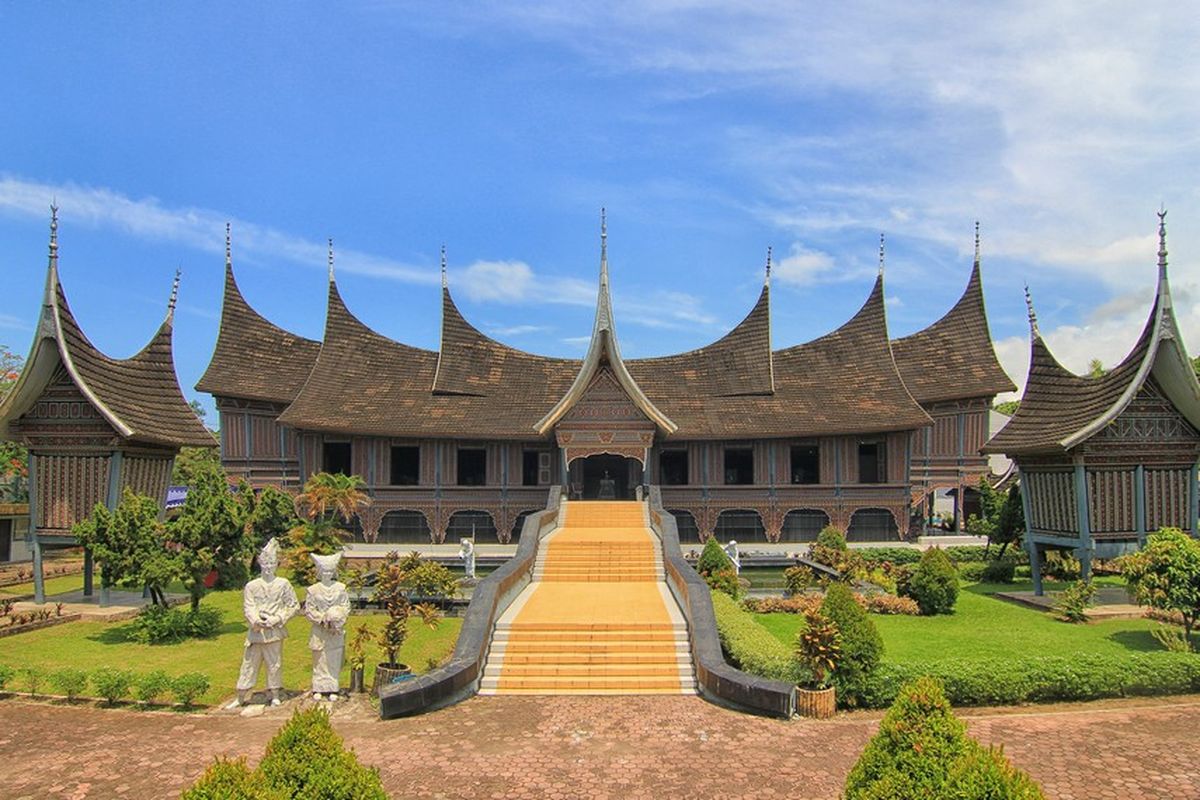 Bandung ke Padang dan Pekanbaru Kini Bisa Naik Pesawat dari Bandara Halim Perdanakusuma