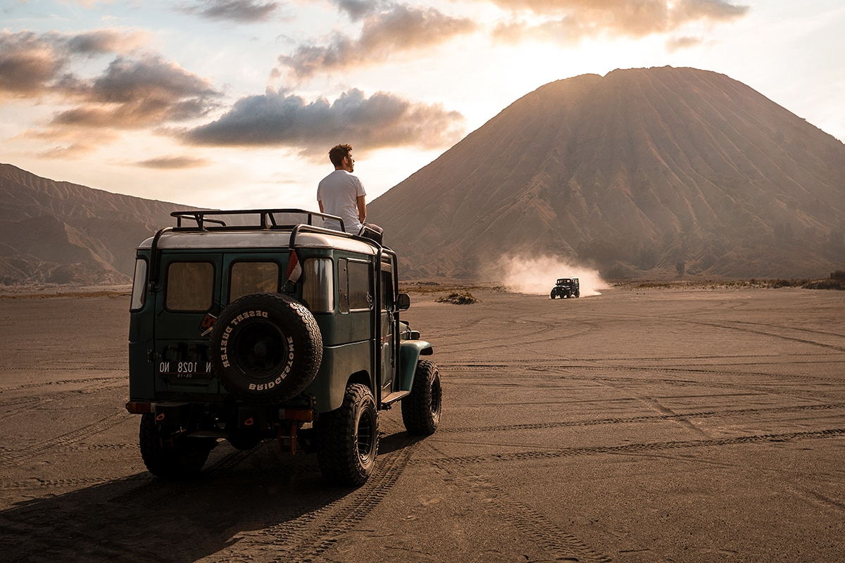 Gunung Semeru, cuaca ekstrem, wisata Bromo, Gunung Bromo, Wisata Bromo, Panduan Aman Wisata Bromo Desember 2025 usai Penutupan Semeru Berlanjut