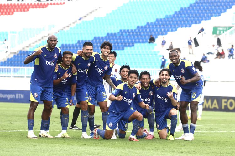 Arema FC, Persijap Jepara, Hansamu Yama Pranata, Marcos Santos, Skor Arema FC Vs Persijap 1-0, Persembahan untuk Sang Legenda Kuncoro
