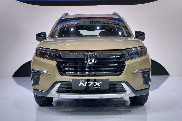 LSUV, SUV murah, Suzuki, Fronx, Daihatsu, Rocky, Raize, harga LSUV, Siapkan Dana Lebih, Harga LSUV Mulai Naik per Februari 2026