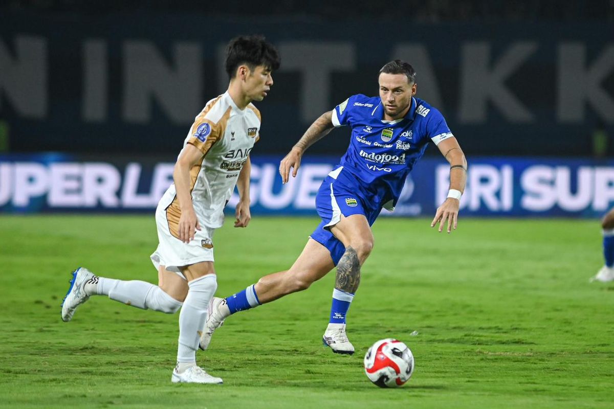 Persib Bandung, Super League, Borneo FC vs Persib, kompetisi Asia, AFC Champions League 2, Dewa United, Tampil di Turnamen Asia, Jadwal Persib dan Dewa United di Super League Alami Penyesuaian