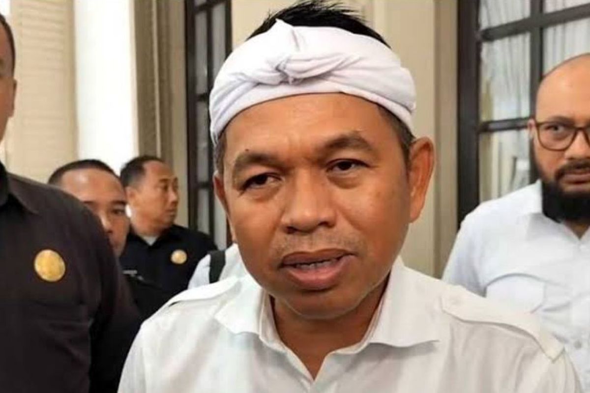 Dedi Mulyadi, Gubernur Jawa Barat, sekolah swasta tutup, FKSS Jawa Barat, rombel 50 siswa, sekolah swasta tutup karena penambahan rombel sekolah negeri, Imbas Kebijakan Rombel Dedi Mulyadi, FKSS: 5 SMA Swasta Tutup, Guru Kehilangan Jam Mengajar dan di-PHK