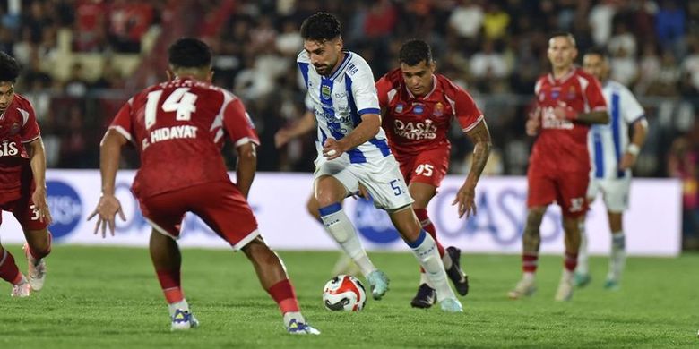 Irak, Frans Putros, Piala Dunia 2026, Meksiko, Persib, Persib Bandung, Indonesia, Piala Dunia, Demi Tiket Piala Dunia 2026, Bek Persib Frans Putros Rela Batalkan Liburan Keliling Indonesia